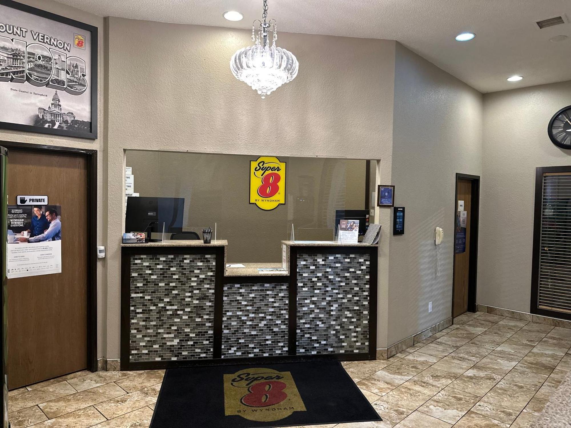 Super 8 By Wyndham Mount Vernon, Il Esterno foto