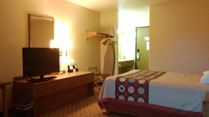 Super 8 By Wyndham Mount Vernon, Il Esterno foto
